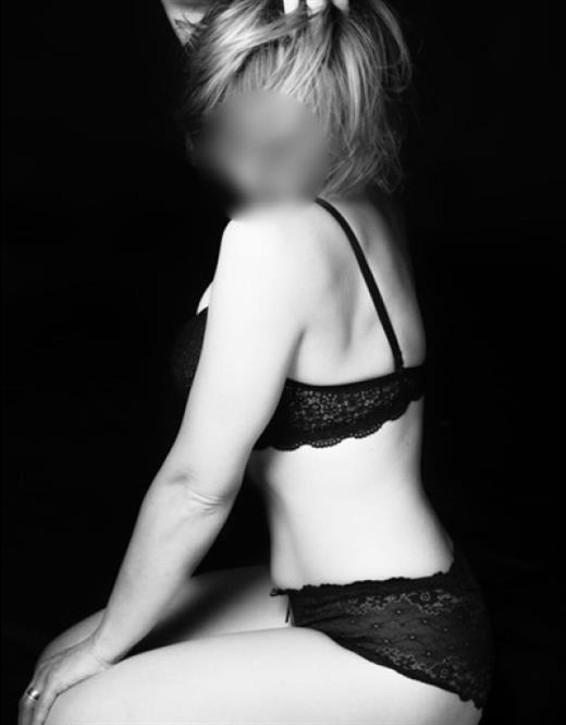 Jasline, escort i Rinkeby-Kista - 13009